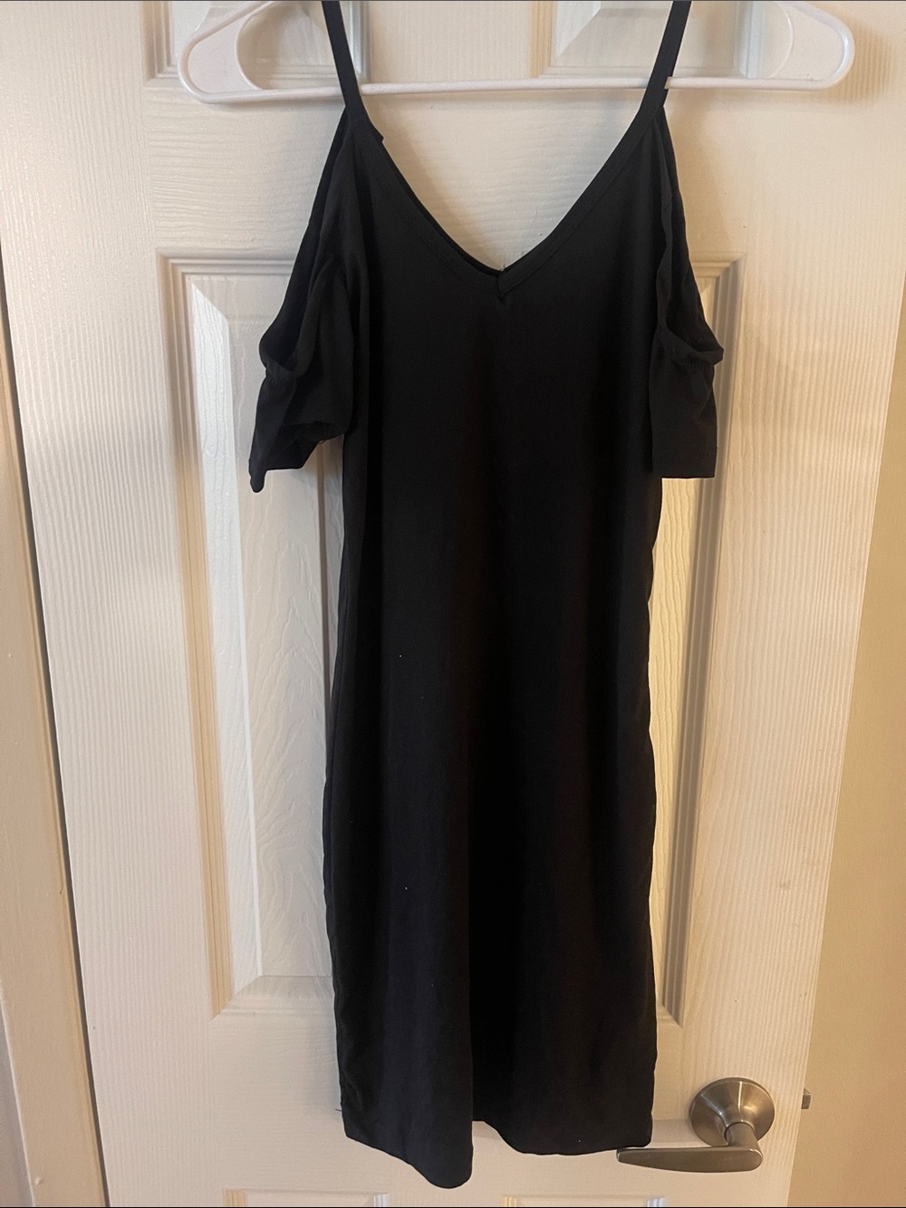 Source Unknown Black One-Shoulder Cold-Shoulder V-Neck Dress